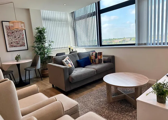 Lovely 1 Bed Apartment - Old Trafford