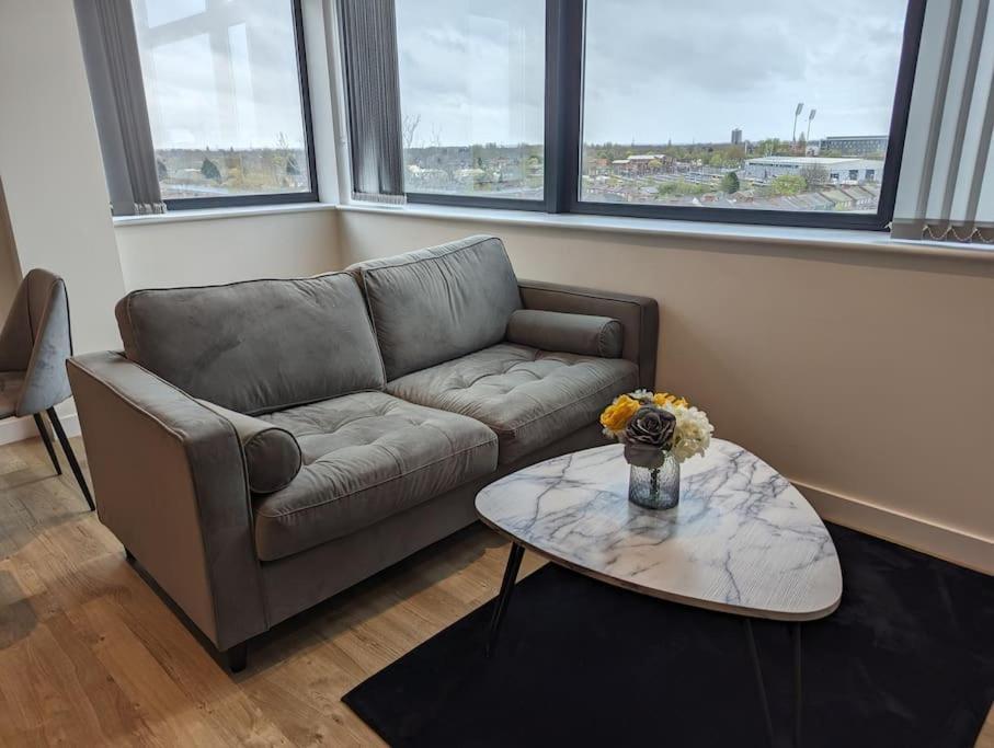 Apartment Lovely 1 Bed - Old Trafford Manchester
